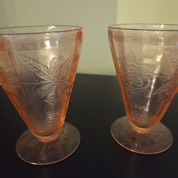 Lot of 3 Jeanette Depression Pink Floral Poinsettia 4" Footed Juice Glasses - Picture 4 of 7